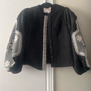 Anthropologie XXS EUC black & cream jacket with lace puff sleeves